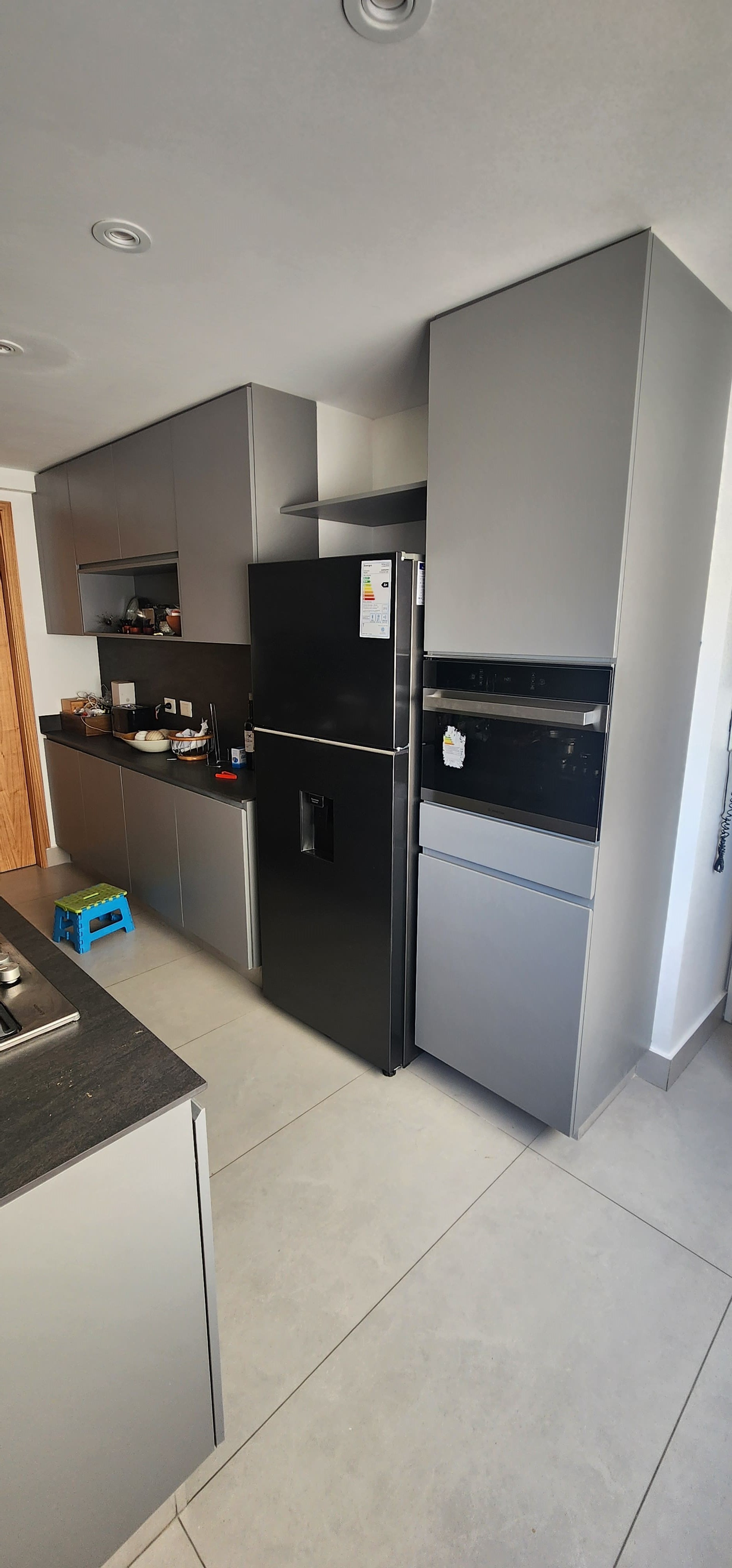 Alacenas de cocina a medida con herrajes de calidad