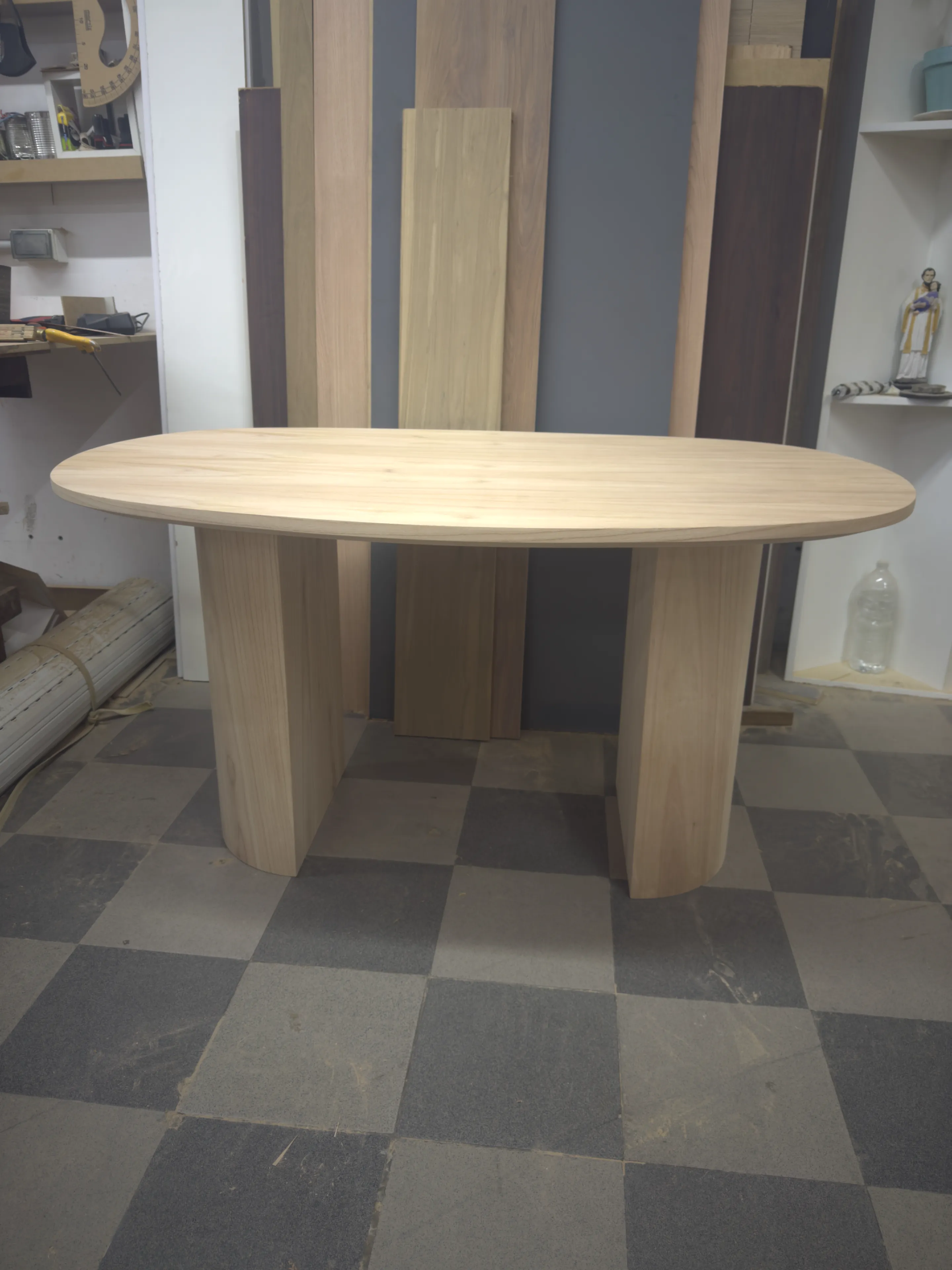 Mesa ratona de madera a medida para living