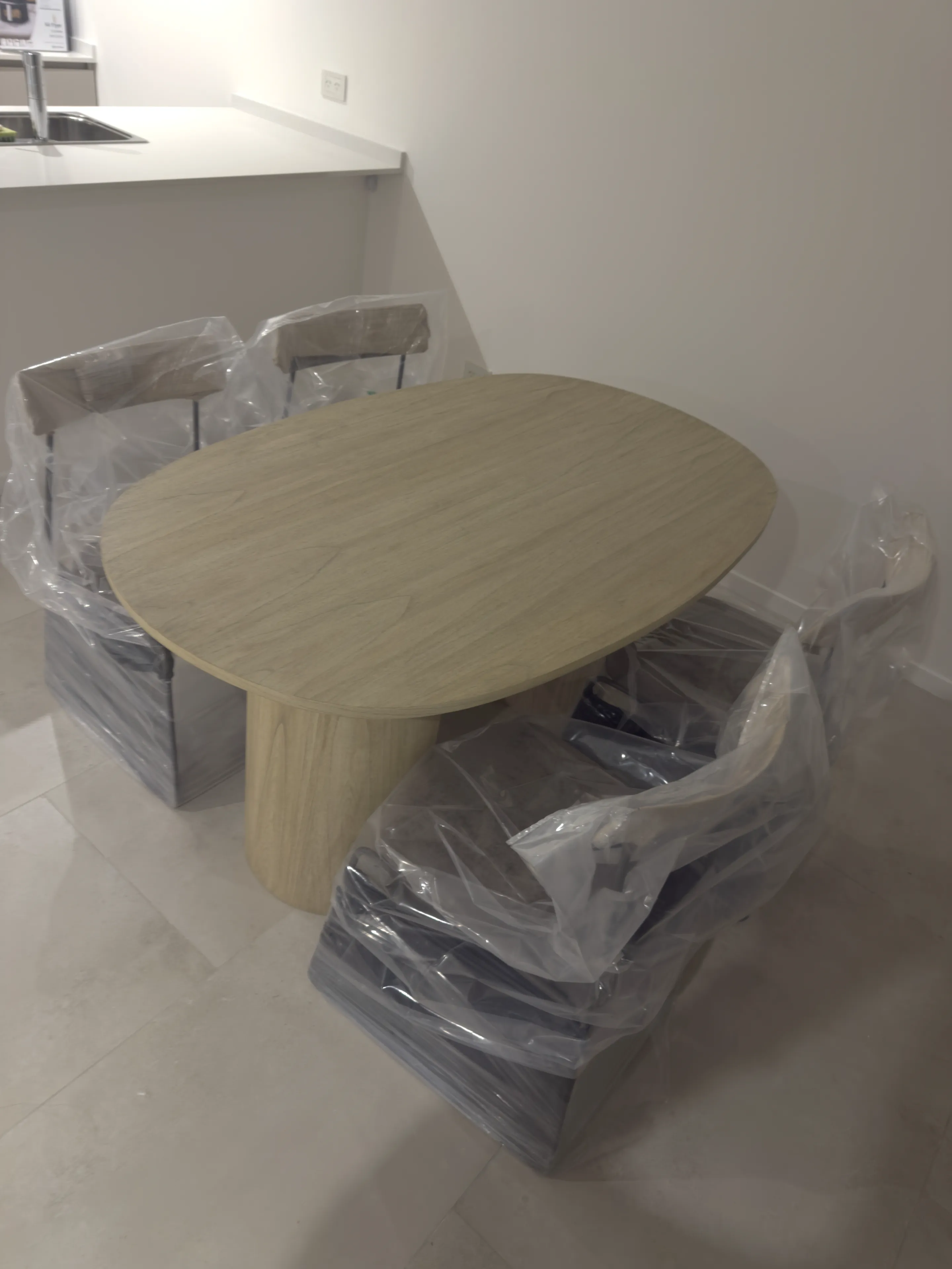 Mesa auxiliar de madera a medida